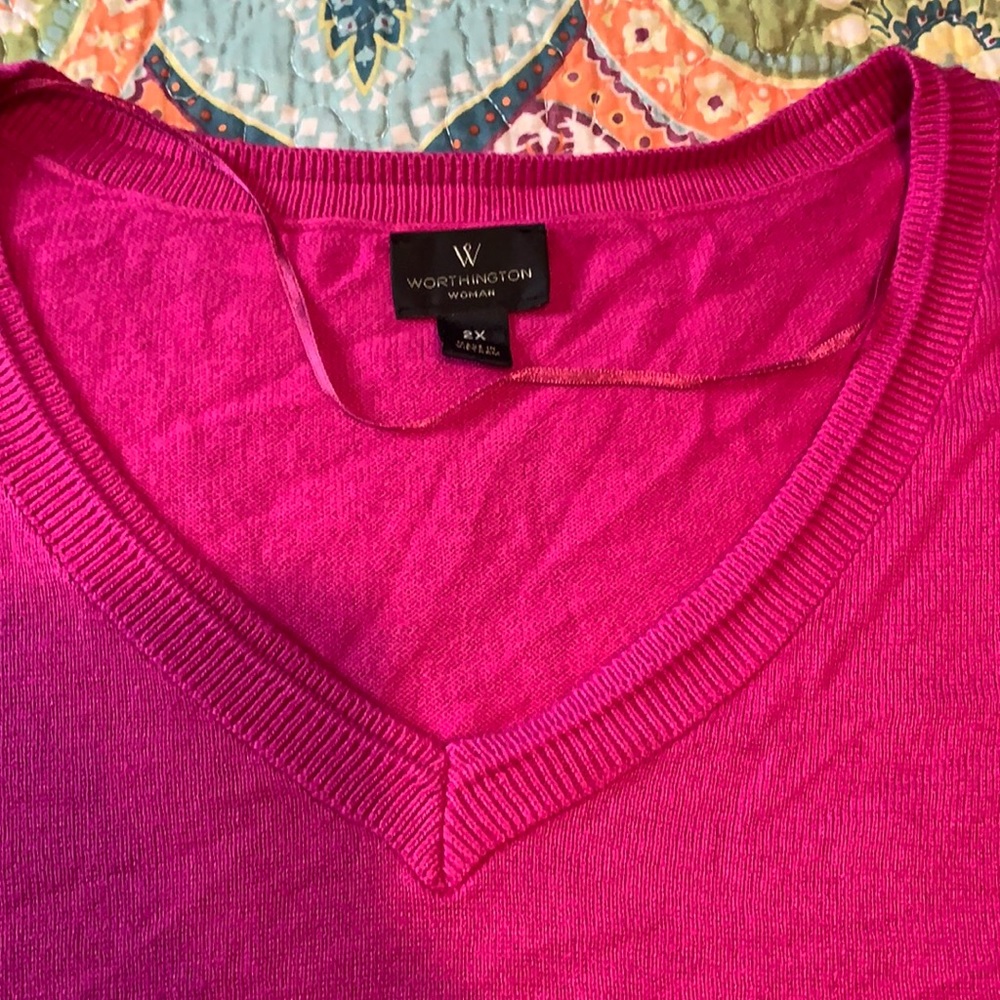 EUC Worthington 2x lightweight sweater top